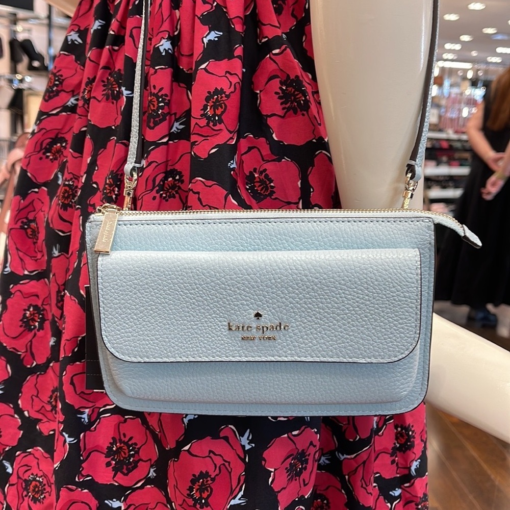 NWT Kate Spade Leila Small Crossbody K8284 
Leather Dewy Blue 
NWT - Picture 13 of 16